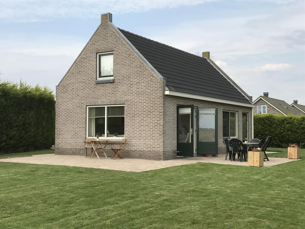 Stinswoning "De Wadden" In Tzummarum Extérieur photo